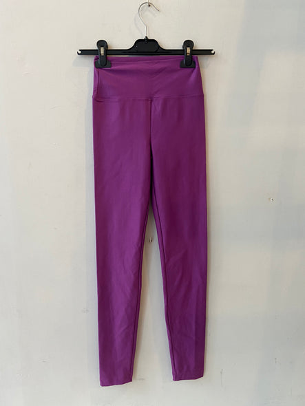 Purple leggings