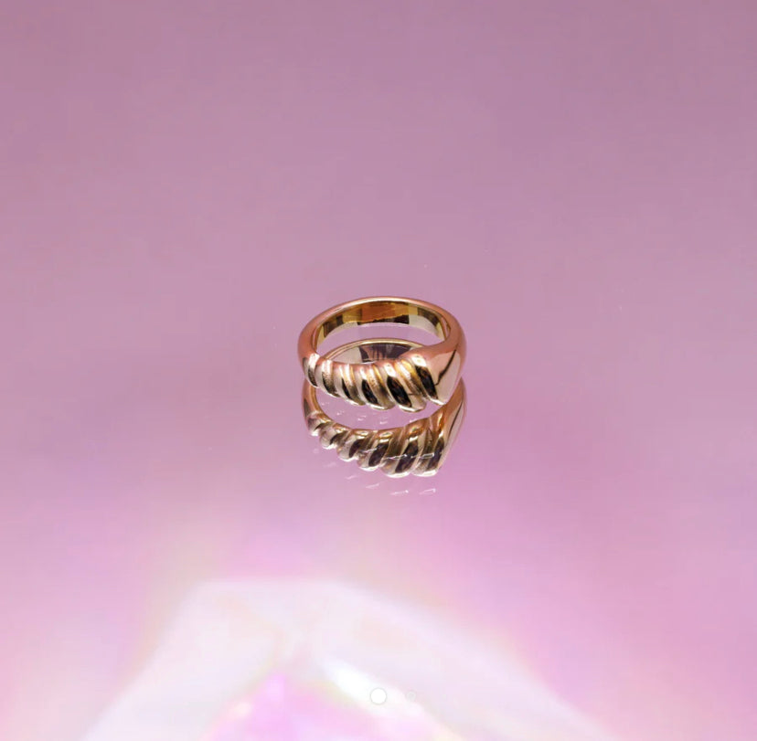 Croissant Ring