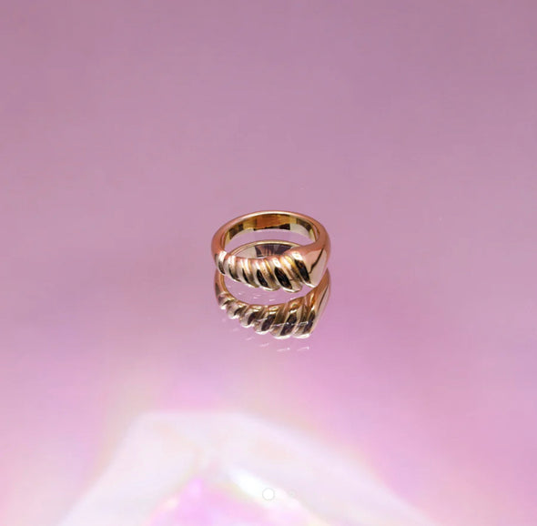 Croissant Ring