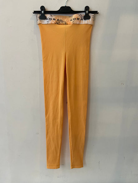 Yellow leggings