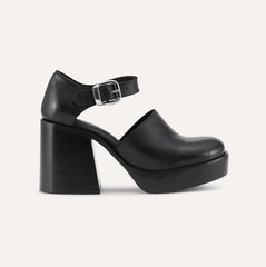 Buckle Black