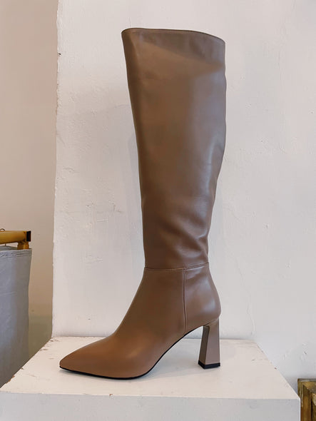 Vitello Taupe