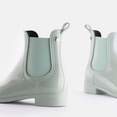 Frosty Green Comfy Boots Vegan