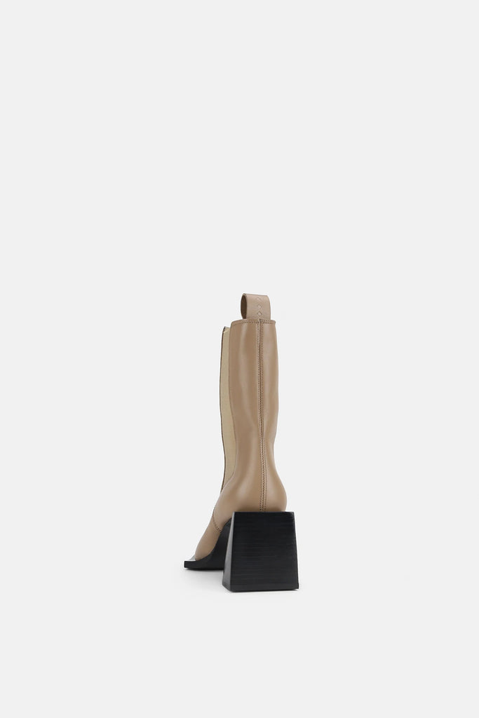 LUNA | LEATHER ANKLE BOOTS - TAUPE