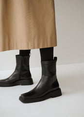 Eyra Boots