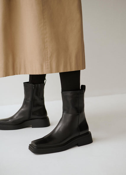 Eyra Boots