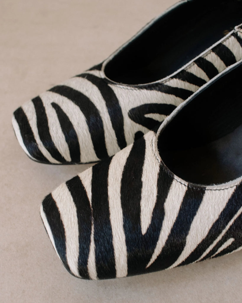 Black White Safari Print Pump