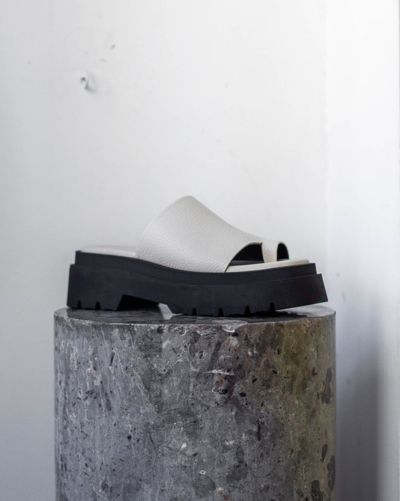 Maggie Grained Off White Leather
