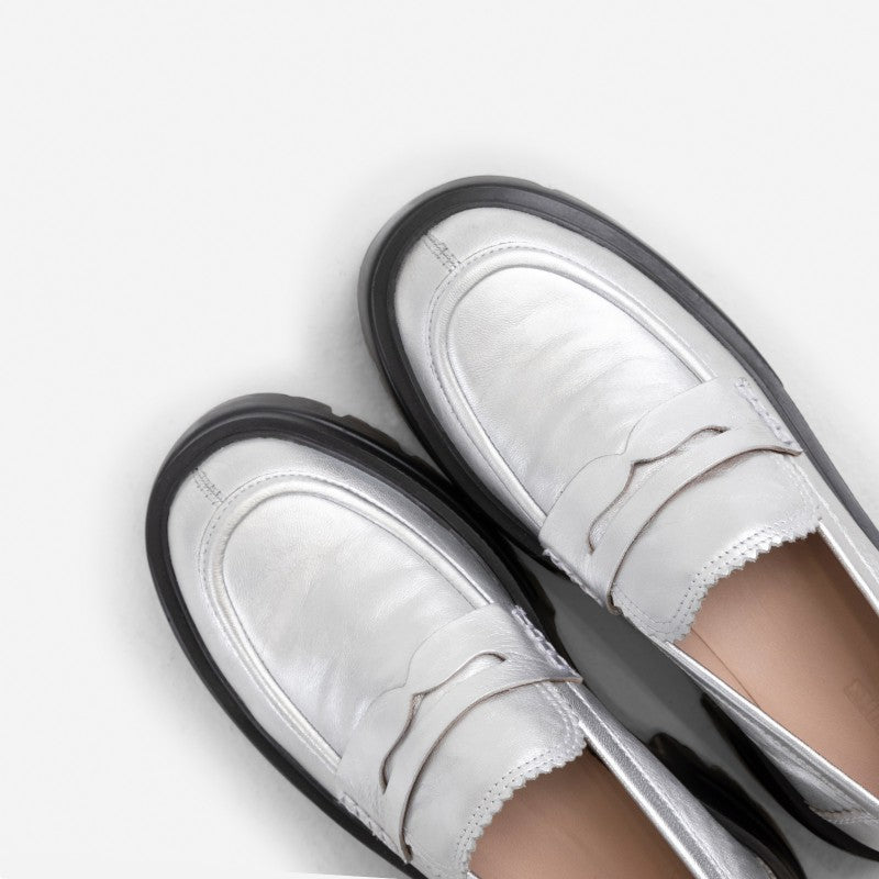 Otizz Loafer Silver