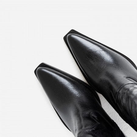 Bonderia Boot Shiny Black
