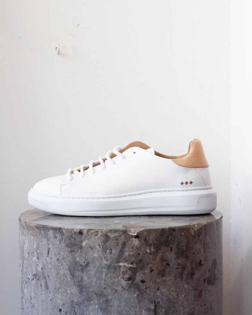 Cosmos Accent Derby Shoe