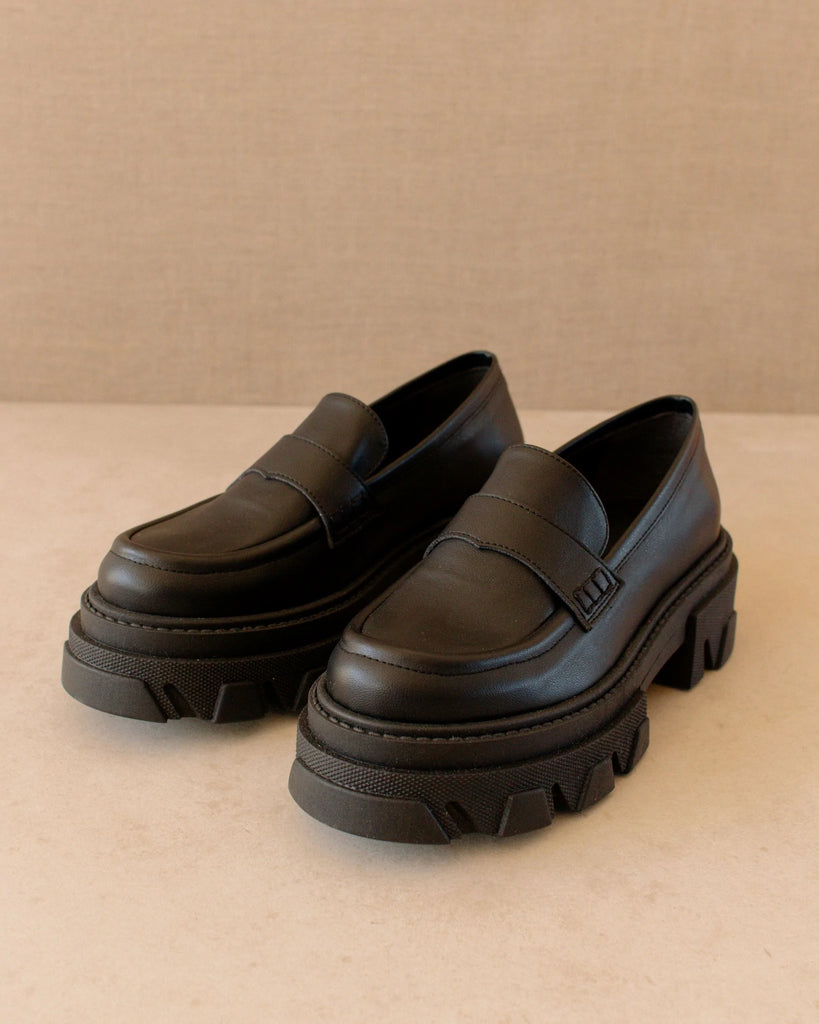Trailblazer Vegan Black Loafer