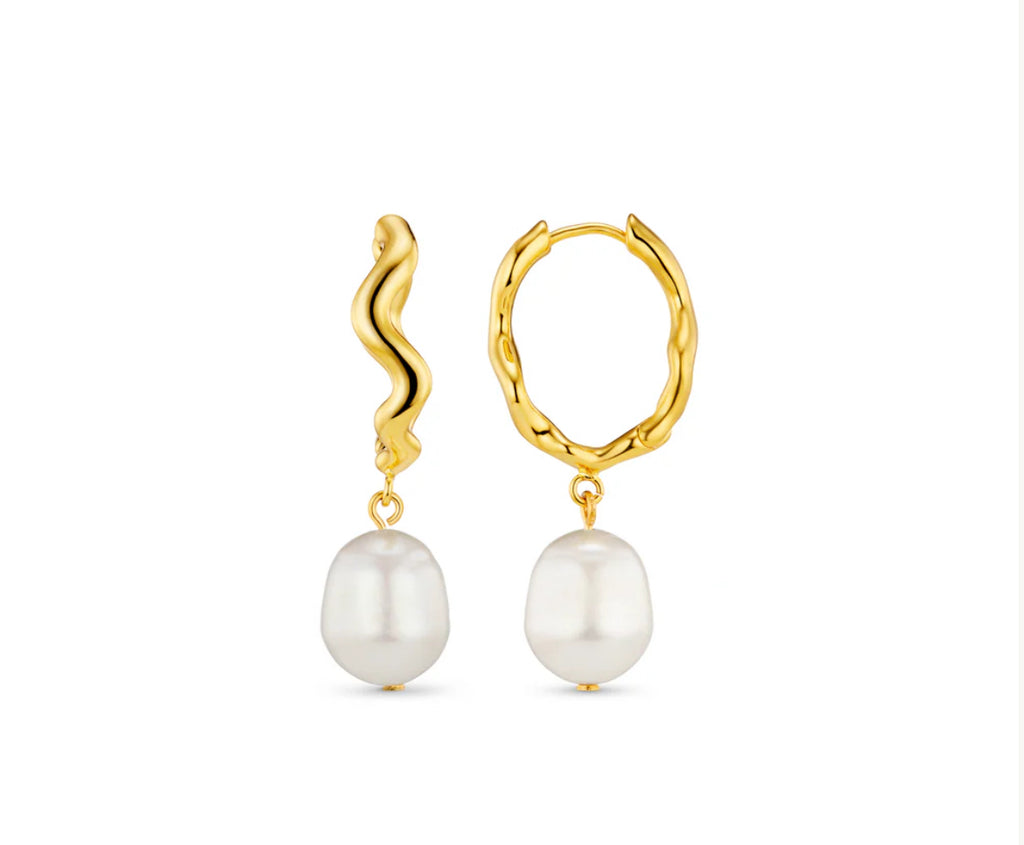Oval Wave Pearl Drop Hoop Earrings