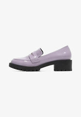 Lila Loafers