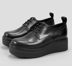 Tara Black Leather Shoes